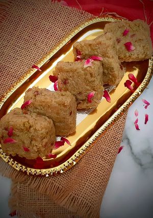 A picture of Lauki ki burfi.