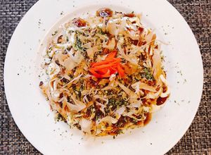 Hình của món Okonomiyaki(Bánh Xèo Nhật Bản).
