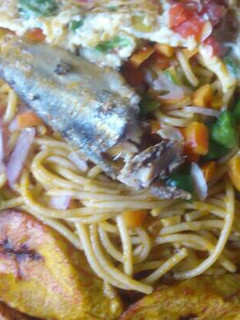 A picture of Garnished spaghetti.