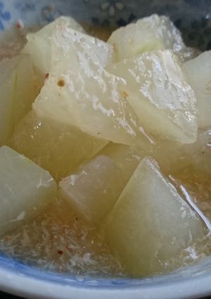 A picture of Wax gourd with crab starchy sauce.