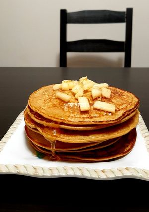 ওটস প্যানকেক (oats pancake recipe in Bengali) রেসিপির প্রধান ছবি