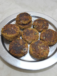 சோயா கட்லட் (Soya cutlet recipe in tamil) செய்முறை முக்கிய புகைப்படம்