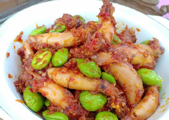 Resep Sambal Cumi Pete Oleh Nelly Eprilia Cookpad