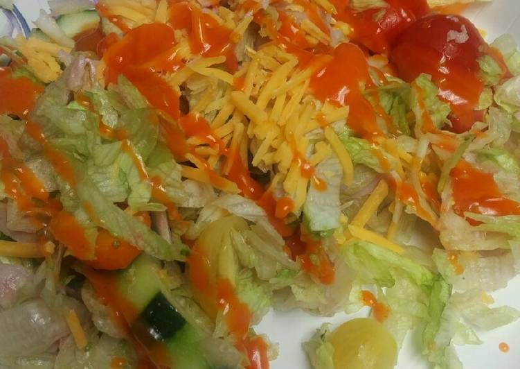 Salad with Ham and Avocado