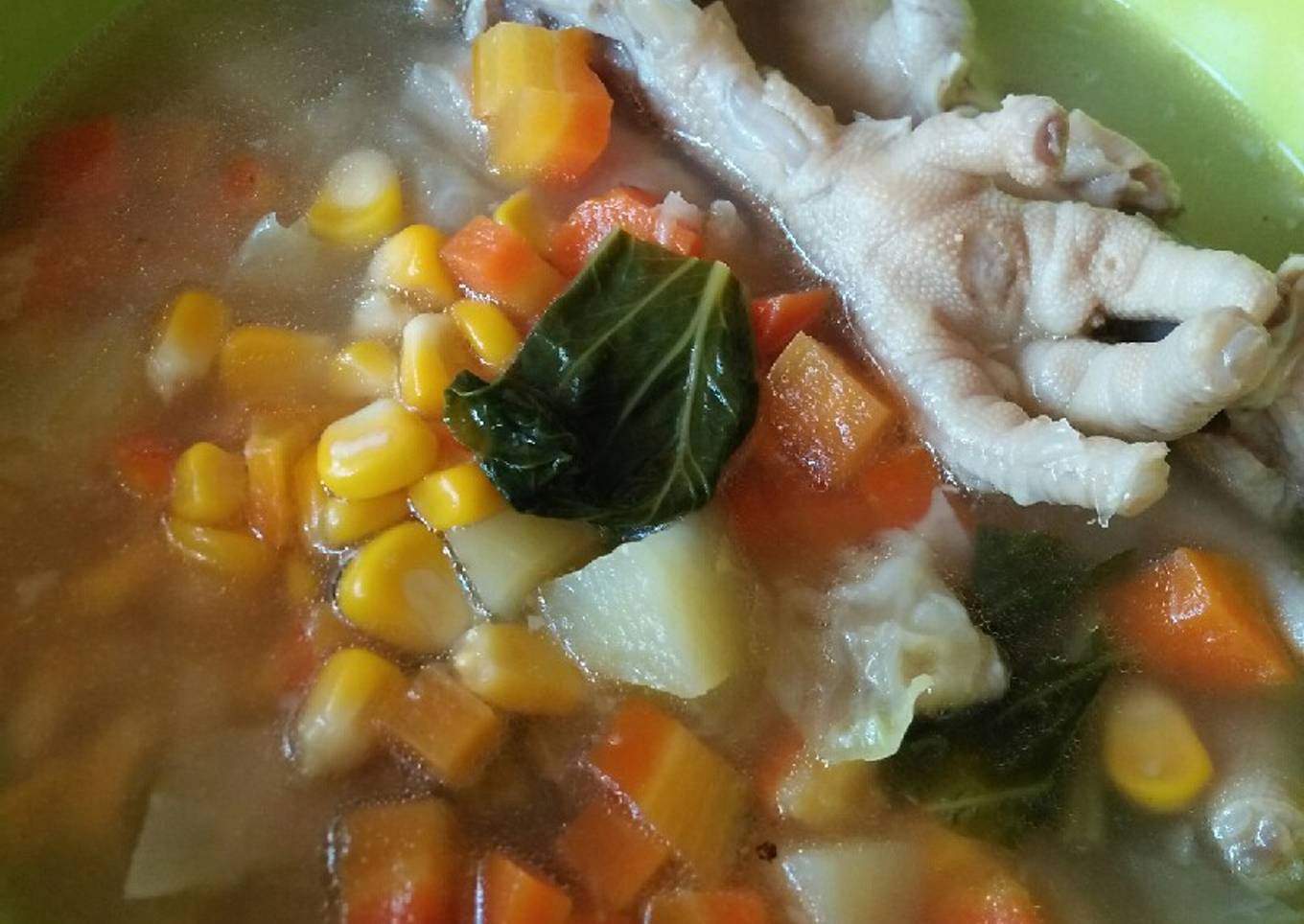 Sayur sop ceker ayam
