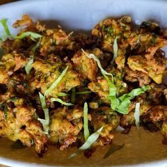 A picture of Leftover cabbage and methi pakoda.