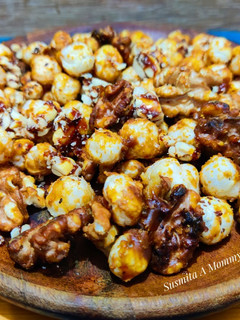 A picture of Caramalised foxnuts and walnuts.