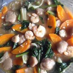 A picture of Capcai seafood.