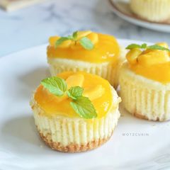 Mango Mini Cheesecake Cups A picture of Mango Mini Cheesecake Cups.