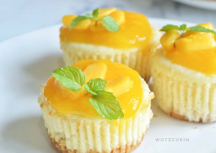 Recipe of Tasty Mango Mini Cheesecake Cups