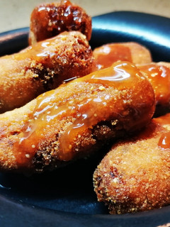 Una foto de Croquetas caseras de pollo y champiñones