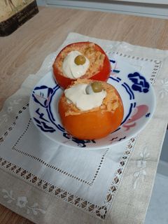 Una foto de Tomates rellenos