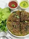 Instant semolina spinach Handvo