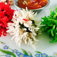 A picture of Chicken flower dumplings.