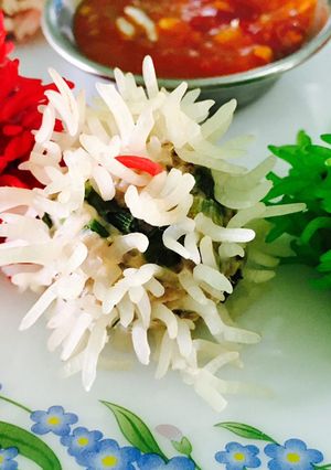 A picture of Chicken flower dumplings.