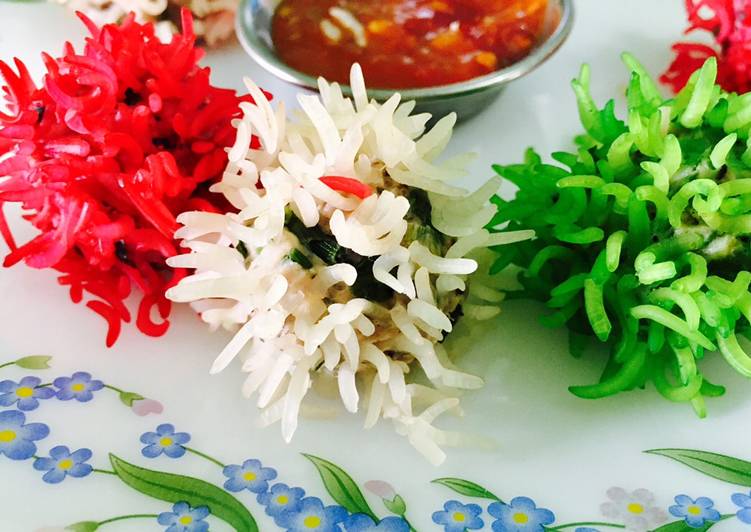 Step-by-Step Guide to Prepare Speedy Chicken flower dumplings