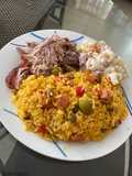 Arroz con gandules estilo puertorriqueño