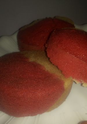 A picture of Red velvet cake.