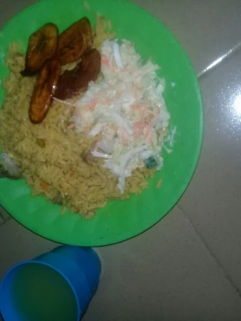 Simple Way Prepare Recipe Fried rice and plantain with cucumber and ginger drink that is Can Pamper Your Tongue, Perfect}