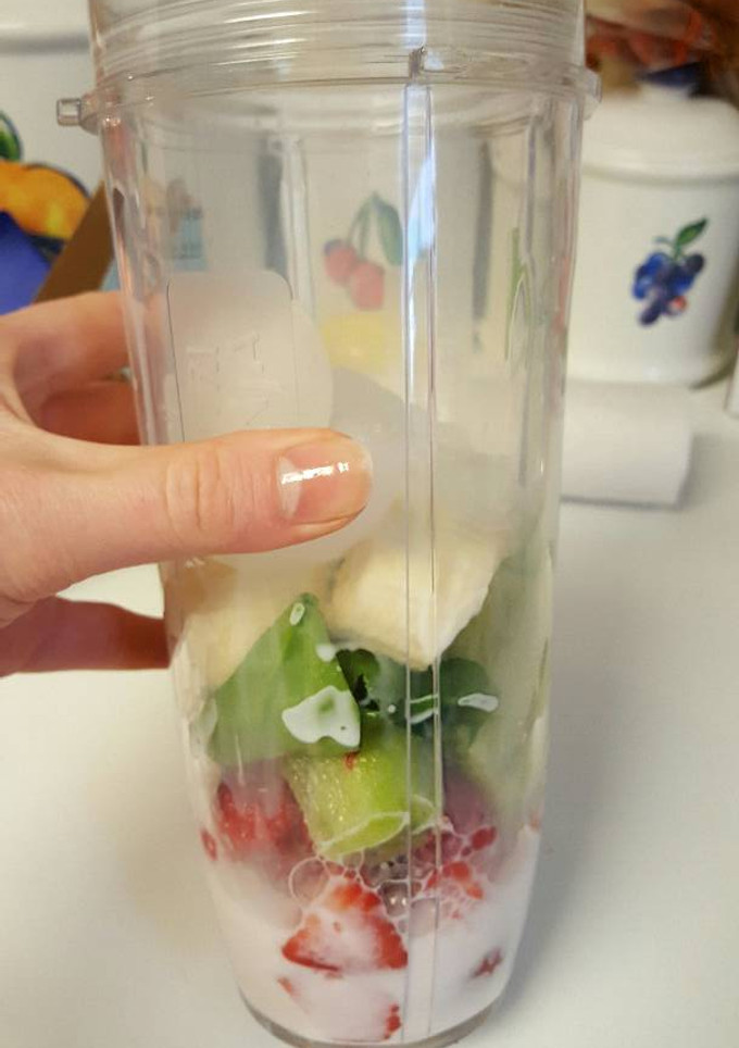 A picture of Smoothie with a Bite.