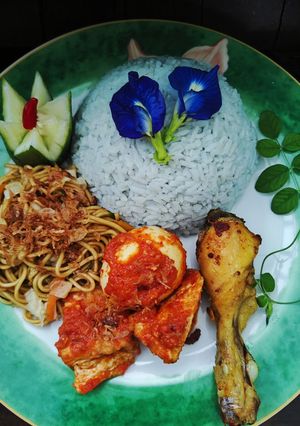 Foto resep Nasi gurih bunga telang