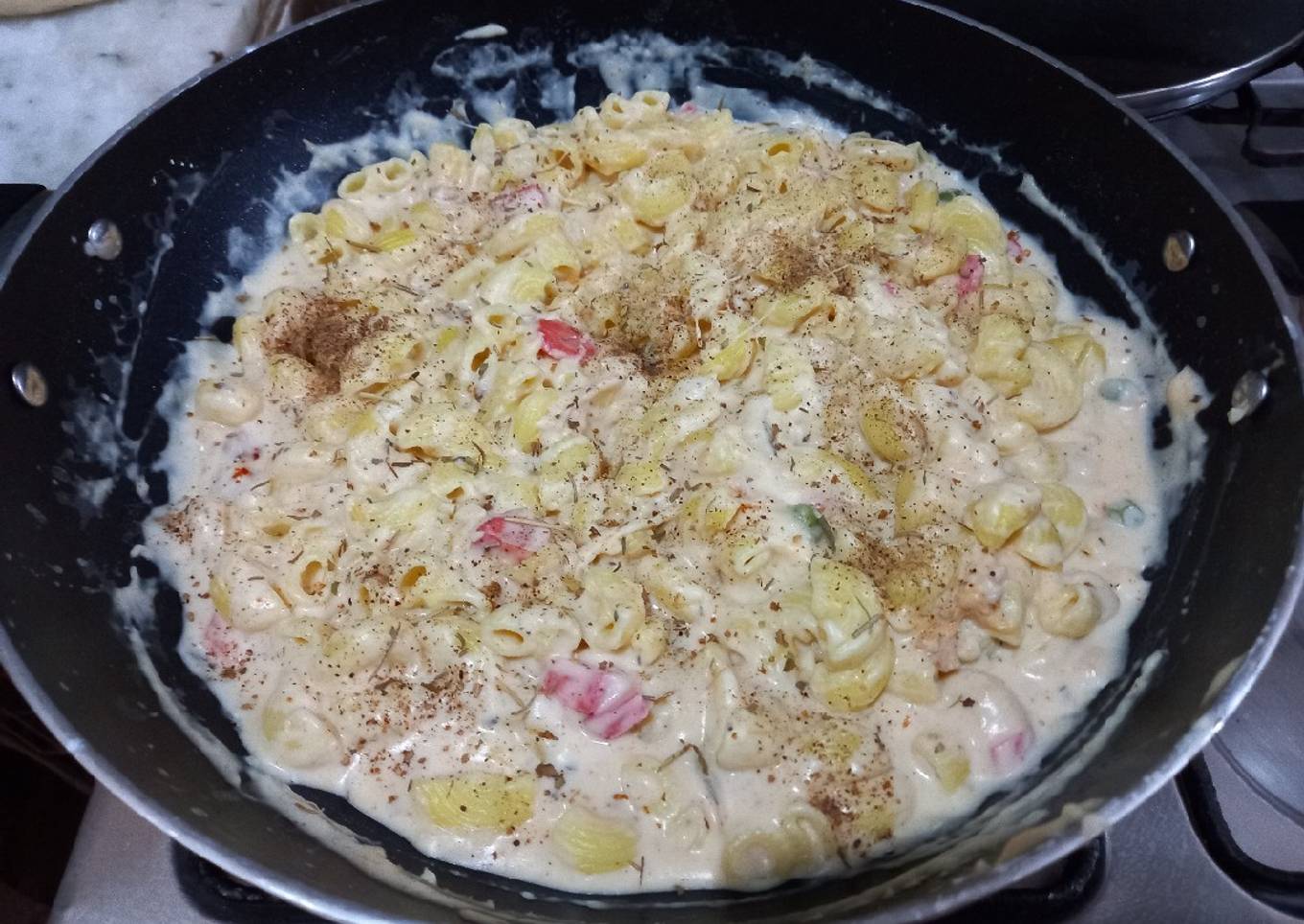 Spiced Macaroni & Cheese with Veggies 🥘