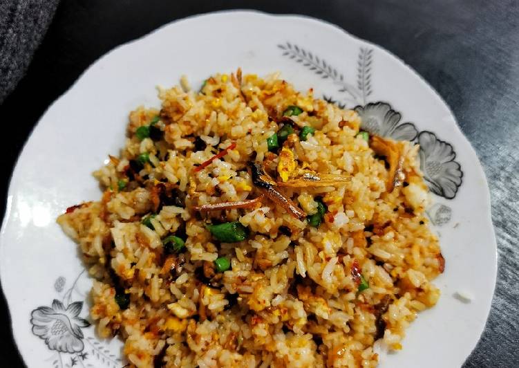 Resipi Nasi Goreng Cili Kering Oleh Asz Haniey Cookpad