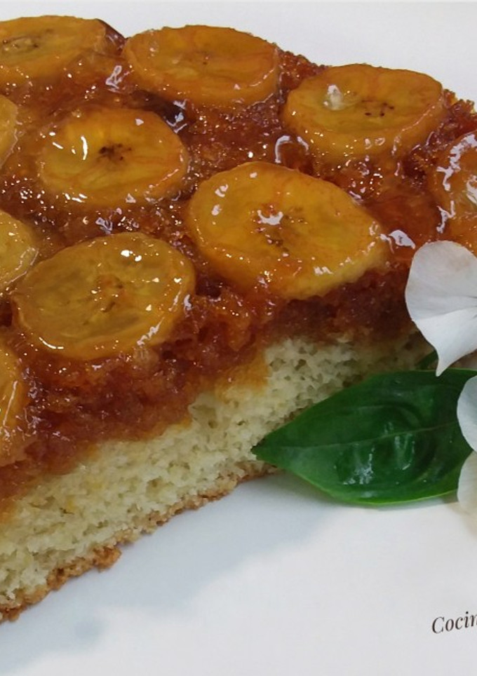 Una foto de Tarta invertida de banana