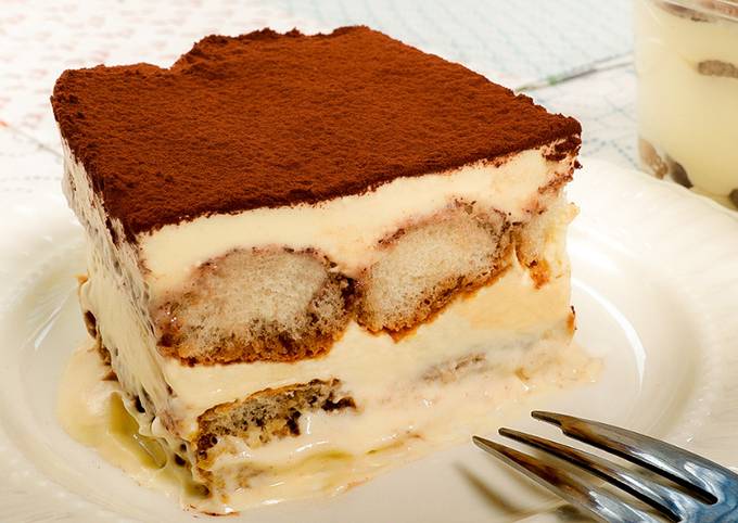 Italian classic tiramisu