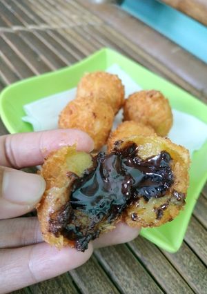 Foto resep Bola-bola Ubi Coklat Lumer
