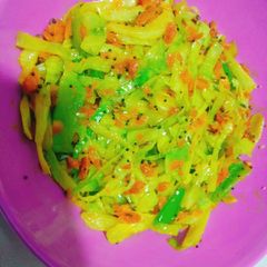 A picture of Gujarati sambharo.