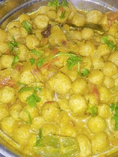 சோயா தேங்காய்ப் பால் கிரேவி (Soya thenkaaipaal gravy recipe in tamil) செய்முறை முக்கிய புகைப்படம்