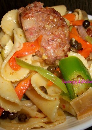 Une photo de Gansettes aux Saucisses & Légumes et au Poivre Vert