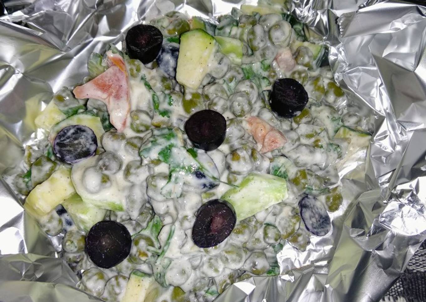 Cholia hung curd salad