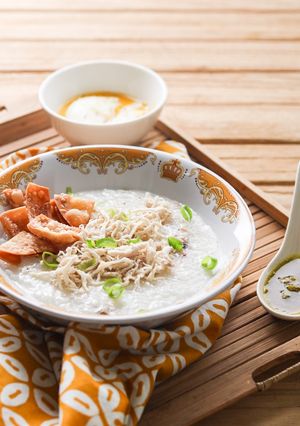 Foto resep Bubur Ayam dengan Kaldu Ayam
