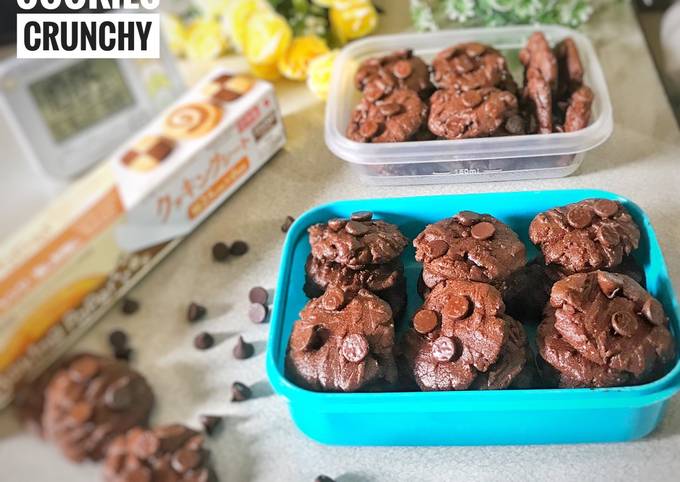 Langkah Mudah untuk Membuat Chocochip Cookies Crunchy No Mixer No Oven Anti Gagal