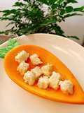 Bánh sữa rắc vụn dừa cho bé