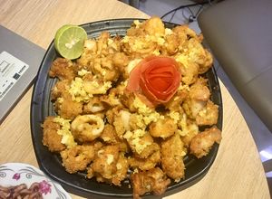 Hình của món Mực chiên bơ tỏi.