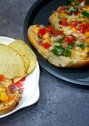 A picture of Italian cheese bruschetta.