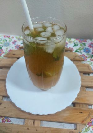 A picture of Peach ice tea.