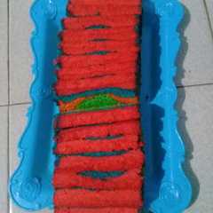 Bolu kukus 4 warna রেসিপির প্রধান ছবি