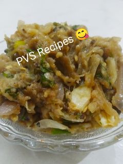 जळगाव स्पेशल वांग्याचे भरीत (vangyache bharit recipe in marathi) रेसिपी चे मुख्य फोटो