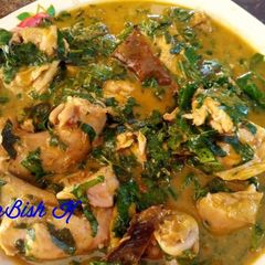A picture of Ugu/uziza/utazi soup.