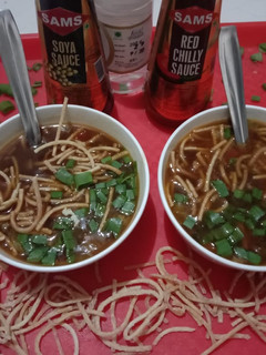 वेज मनचाऊ सूप(Veg manchow soup recipe in Hindi) रेसिपी मुख्य फोटो