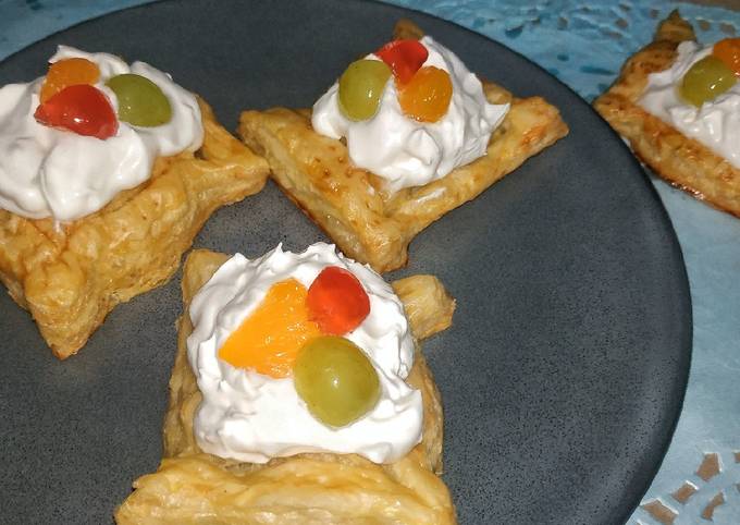 Fruits Puff Pastry