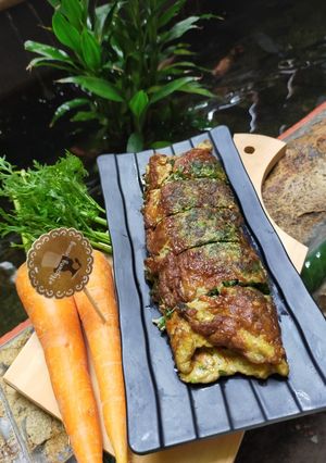 Foto resep Carrot leaves Thai omelette (Cha-om Tord)