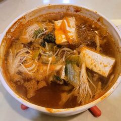A picture of Kimchi Soup with Glass Noodle.