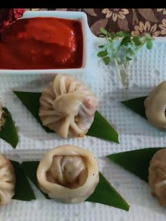 वेज मोमोस (veg momos recipe in hindi) रेसिपी मुख्य फोटो