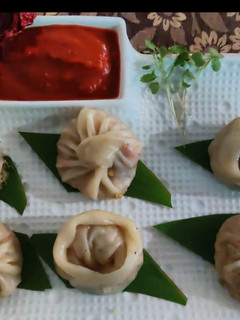 वेज मोमोस (veg momos recipe in hindi) रेसिपी मुख्य फोटो