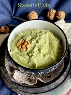 Foto di Pesto di fagiolini e noci al profumo di limone